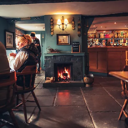 The White Horse Bunkhouse *