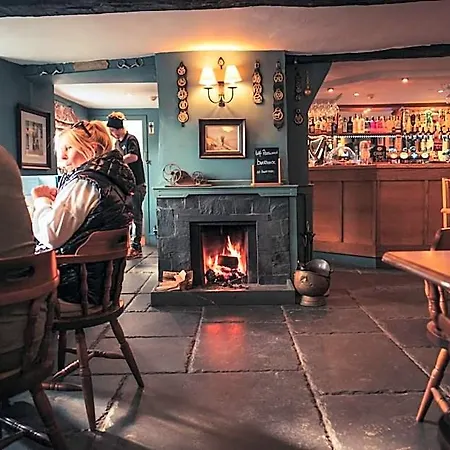 The White Horse Bunkhouse *